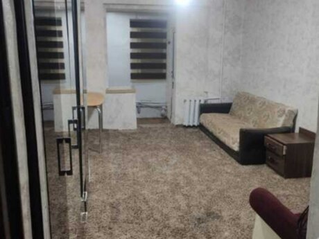 1 otaqlı köhnə tikili - Qara Qarayev m. - 40 m²