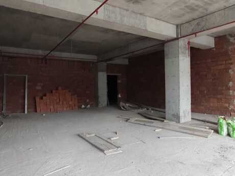 Obyekt - Ağ şəhər q. - 220 m²
