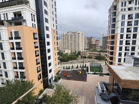 3 otaqlı köhnə tikili - 28 May m. - 85 m²