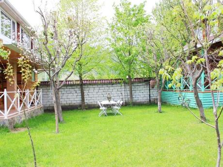2 otaqlı həyət evi/bağ evi - Qəbələ - 60 m²