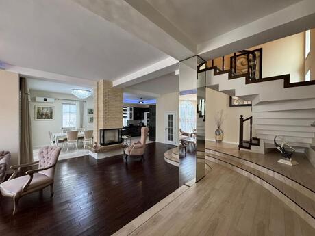 5 otaqlı həyət evi/bağ evi - Badamdar q. - 300 m²