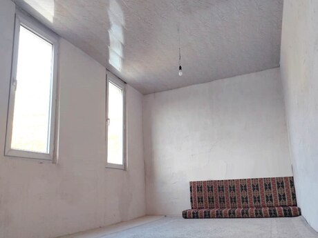 5 otaqlı həyət evi/bağ evi - Yeni Yasamal q. - 140 m²