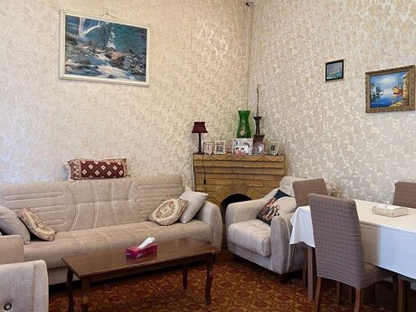 2 otaqlı köhnə tikili - Nizami m. - 60 m²
