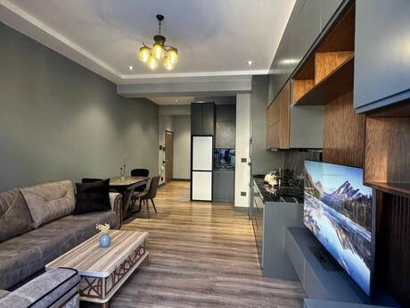 2 otaqlı yeni tikili - Ağ şəhər q. - 70 m²