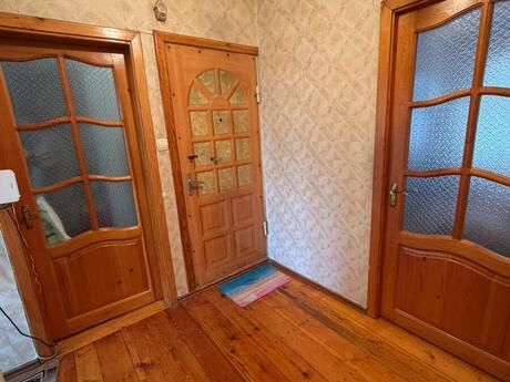 2 otaqlı köhnə tikili - Əhmədli q. - 54 m²