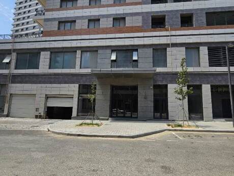 4 otaqlı yeni tikili - Ağ şəhər q. - 194 m²