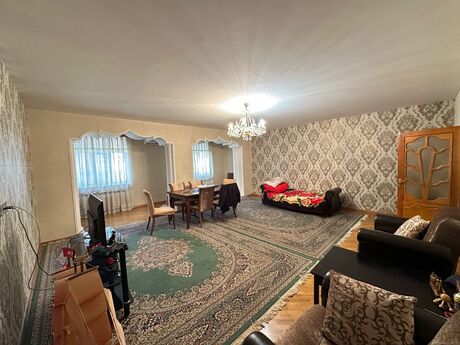 4 otaqlı köhnə tikili - Qara Qarayev m. - 100 m²