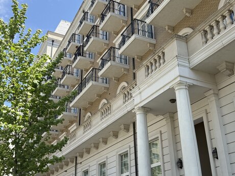 3 otaqlı yeni tikili - Ağ şəhər q. - 112.4 m²