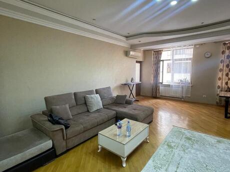 3 otaqlı yeni tikili - 28 May m. - 145 m²