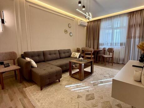 2 otaqlı köhnə tikili - Memar Əcəmi m. - 60 m²
