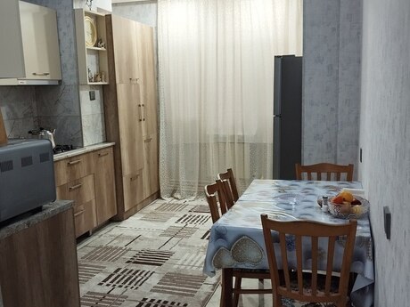 4 otaqlı köhnə tikili - Xırdalan - 100 m²