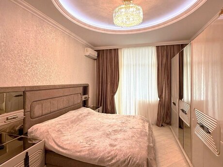 3 otaqlı yeni tikili - Binəqədi r. - 100 m²