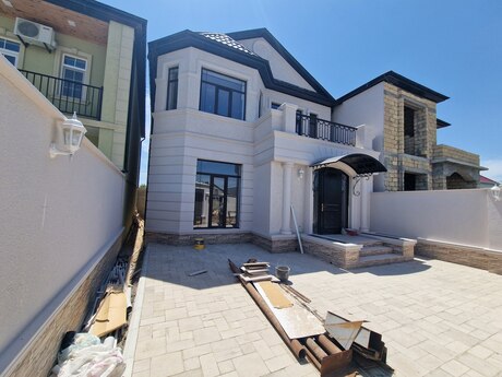 6 otaqlı həyət evi/bağ evi - Məmmədli q. - 193 m²