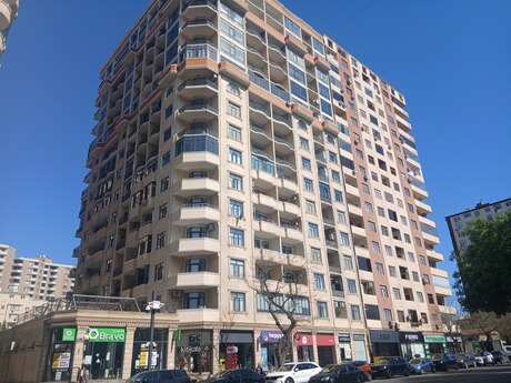 3 otaqlı yeni tikili - Elmlər Akademiyası m. - 157 m²