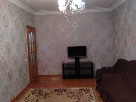 3 otaqlı köhnə tikili - Xalqlar Dostluğu m. - 80 m²