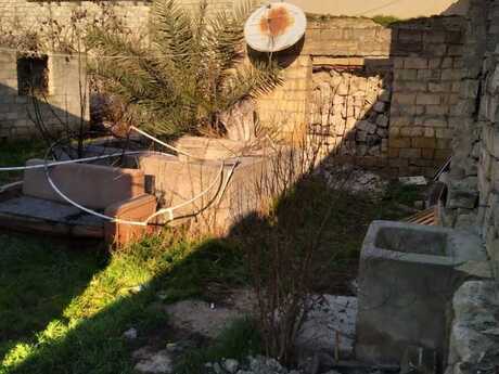2 otaqlı həyət evi/bağ evi - Yeni Suraxanı q. - 70 m²