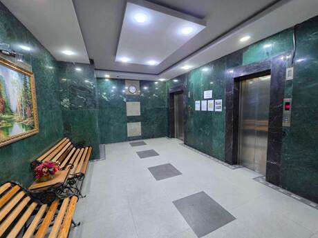 4 otaqlı yeni tikili - Şah İsmayıl Xətai m. - 190 m²