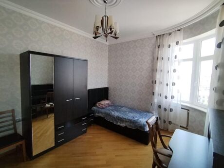 3 otaqlı yeni tikili - Elmlər Akademiyası m. - 145 m²
