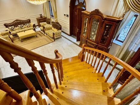 5 otaqlı həyət evi/bağ evi - Masazır q. - 250 m²