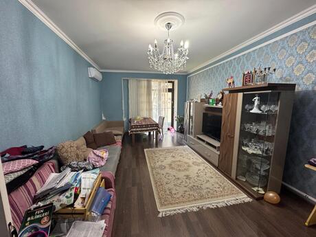 2-комн. новостройка - м. 8 ноября - 106 м²