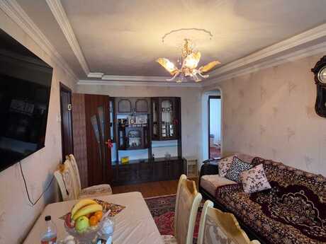 3 otaqlı köhnə tikili - Sumqayıt - 70 m²
