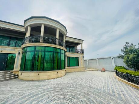 5 otaqlı həyət evi/bağ evi - Bilgəh q. - 400 m²