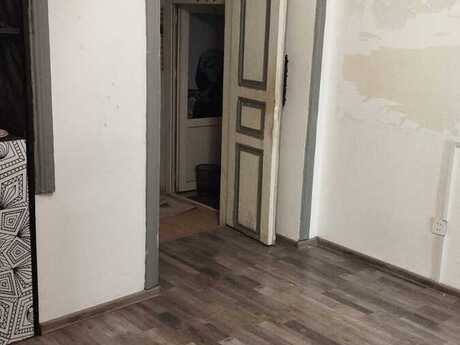 2 otaqlı köhnə tikili - Sahil m. - 44 m²