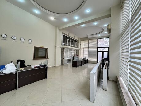 Obyekt - 28 May m. - 320 m²
