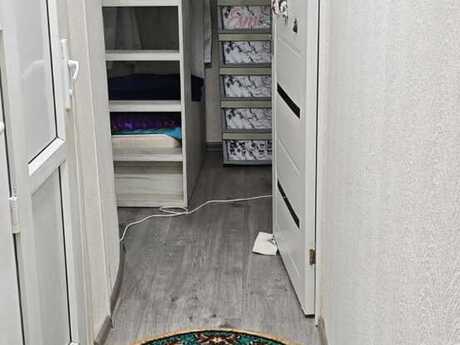 3 otaqlı köhnə tikili - Xalqlar Dostluğu m. - 58 m²