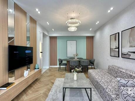 3-комн. новостройка - Наримановский  р. - 80 м²