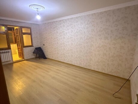 2 otaqlı köhnə tikili - Neftçilər m. - 55 m²