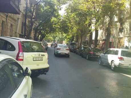 2 otaqlı köhnə tikili - İçəri Şəhər m. - 60 m²