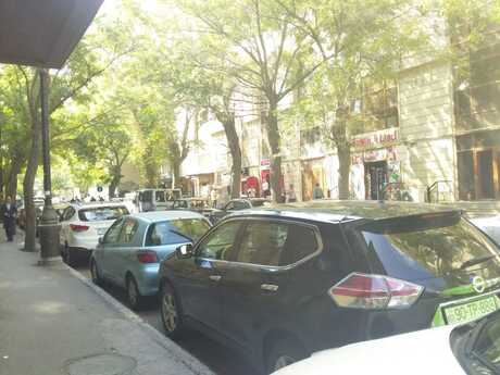 2 otaqlı köhnə tikili - İçəri Şəhər m. - 60 m²