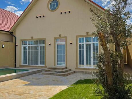 4 otaqlı həyət evi/bağ evi - Şüvəlan q. - 140 m²