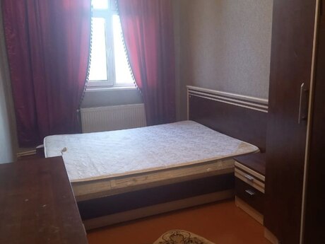 2 otaqlı köhnə tikili - Memar Əcəmi m. - 45 m²