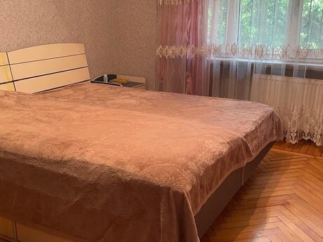 2 otaqlı köhnə tikili - Nizami m. - 44 m²
