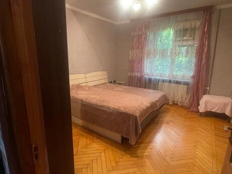 2 otaqlı köhnə tikili - Nizami m. - 44 m²