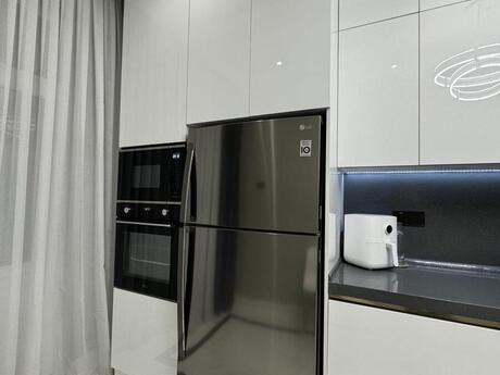 2 otaqlı yeni tikili - Abşeron r. - 85 m²