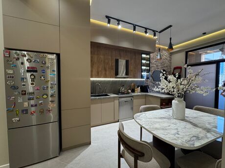 2 otaqlı yeni tikili - Nizami m. - 90 m²