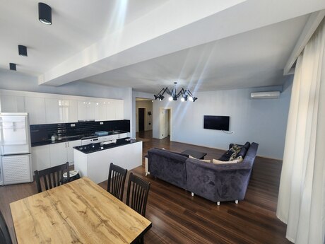 4 otaqlı yeni tikili - Gənclik m. - 160 m²