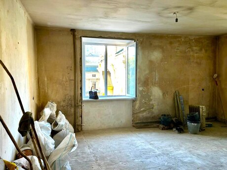1 otaqlı köhnə tikili - Yasamal q. - 35 m²