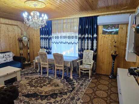 7 otaqlı həyət evi/bağ evi - Şağan q. - 220 m²