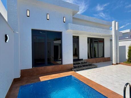4 otaqlı həyət evi/bağ evi - Mərdəkan q. - 120 m²