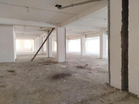 Obyekt - Memar Əcəmi m. - 660 m²