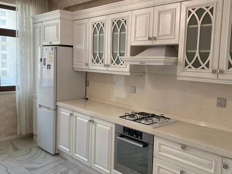 3 otaqlı yeni tikili - Nəriman Nərimanov m. - 125 m²