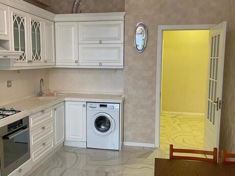 3 otaqlı yeni tikili - Nəriman Nərimanov m. - 125 m²