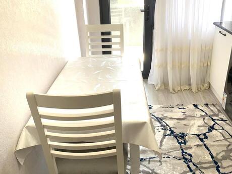 2 otaqlı yeni tikili - Neftçilər m. - 80 m²