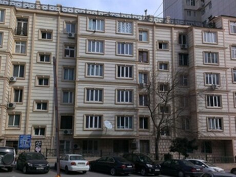3 otaqlı köhnə tikili - Nizami m. - 75 m²