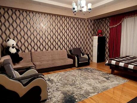 1 otaqlı yeni tikili - Yeni Yasamal q. - 65 m²