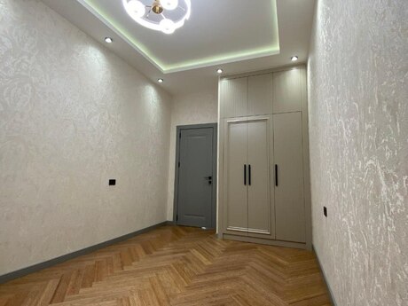 2 otaqlı yeni tikili - Elmlər Akademiyası m. - 68 m²